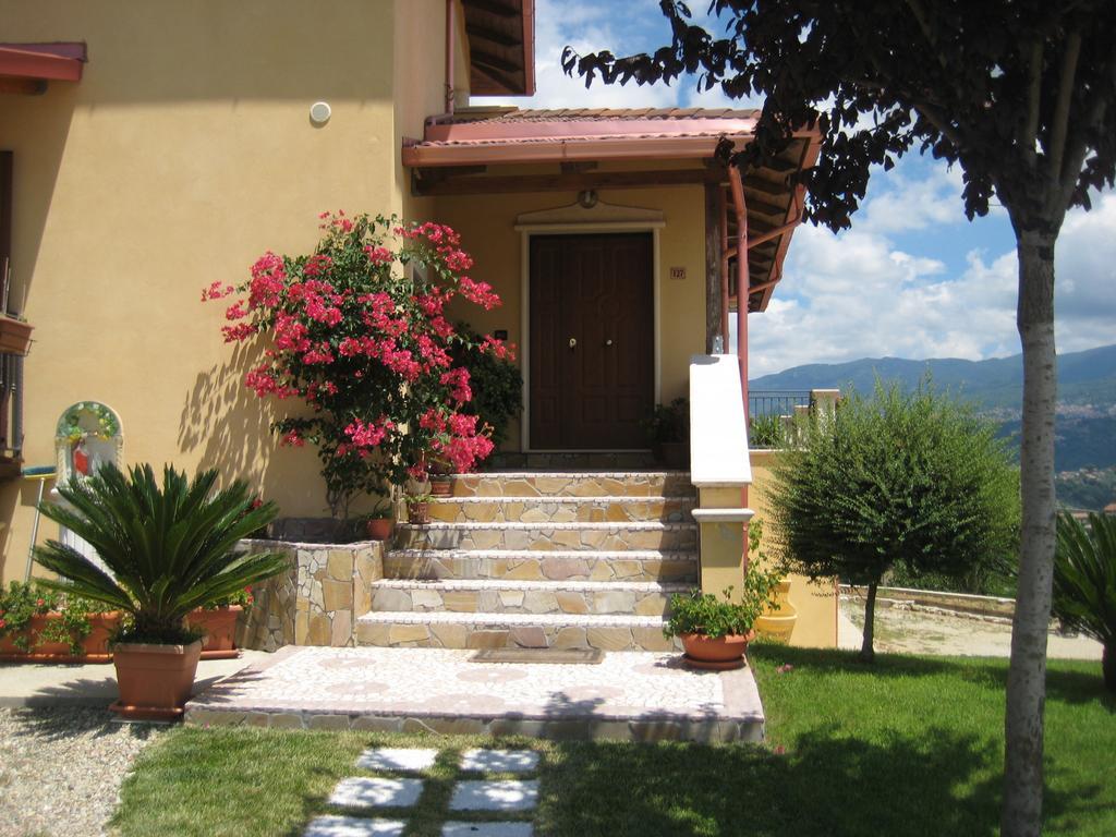 Bed and Breakfast La Quercia Козенца Экстерьер фото