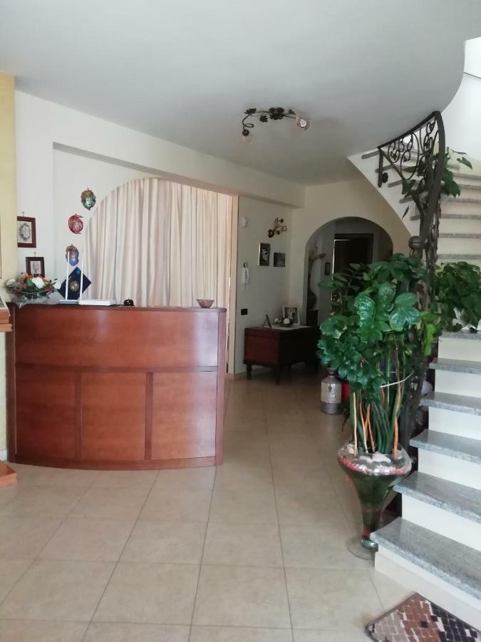 Bed and Breakfast La Quercia Козенца Экстерьер фото
